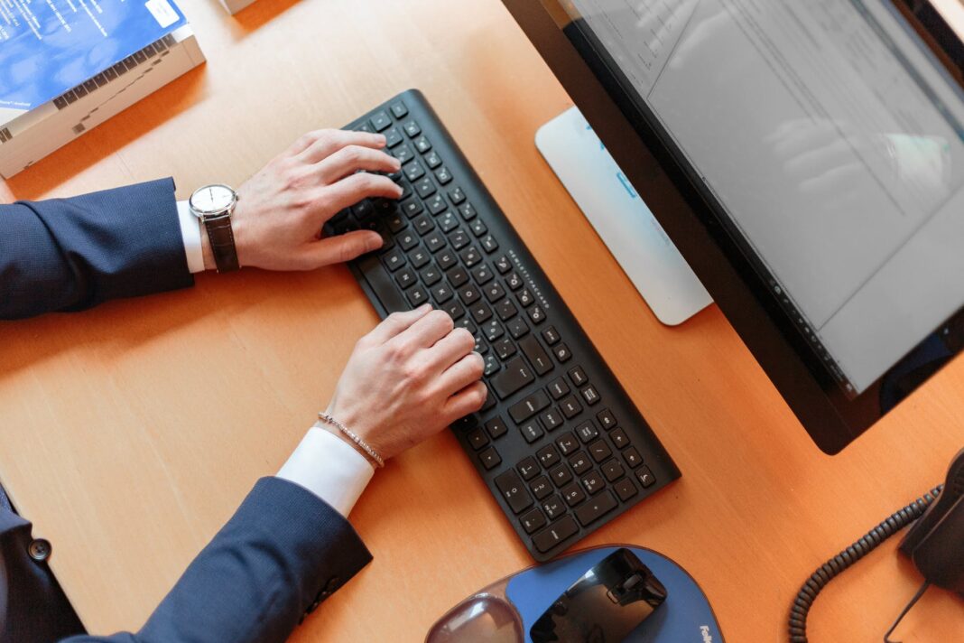 6 sfaturi utile de care trebuie să ții cont înainte de a crea un site web